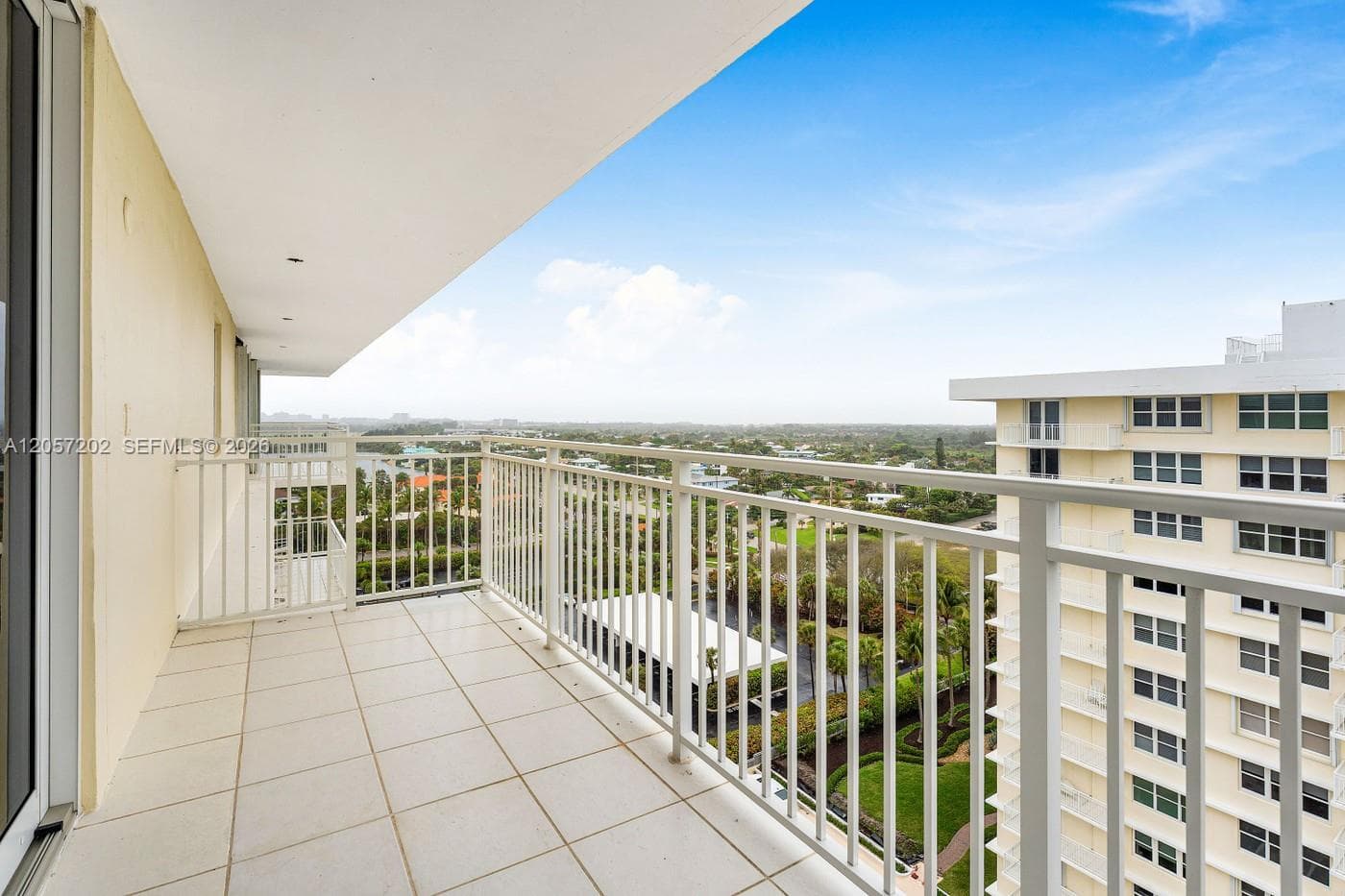 500 Ocean Dr E-12A photo 15