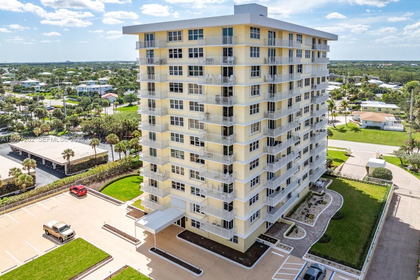 500 Ocean Dr E-12A photo 21