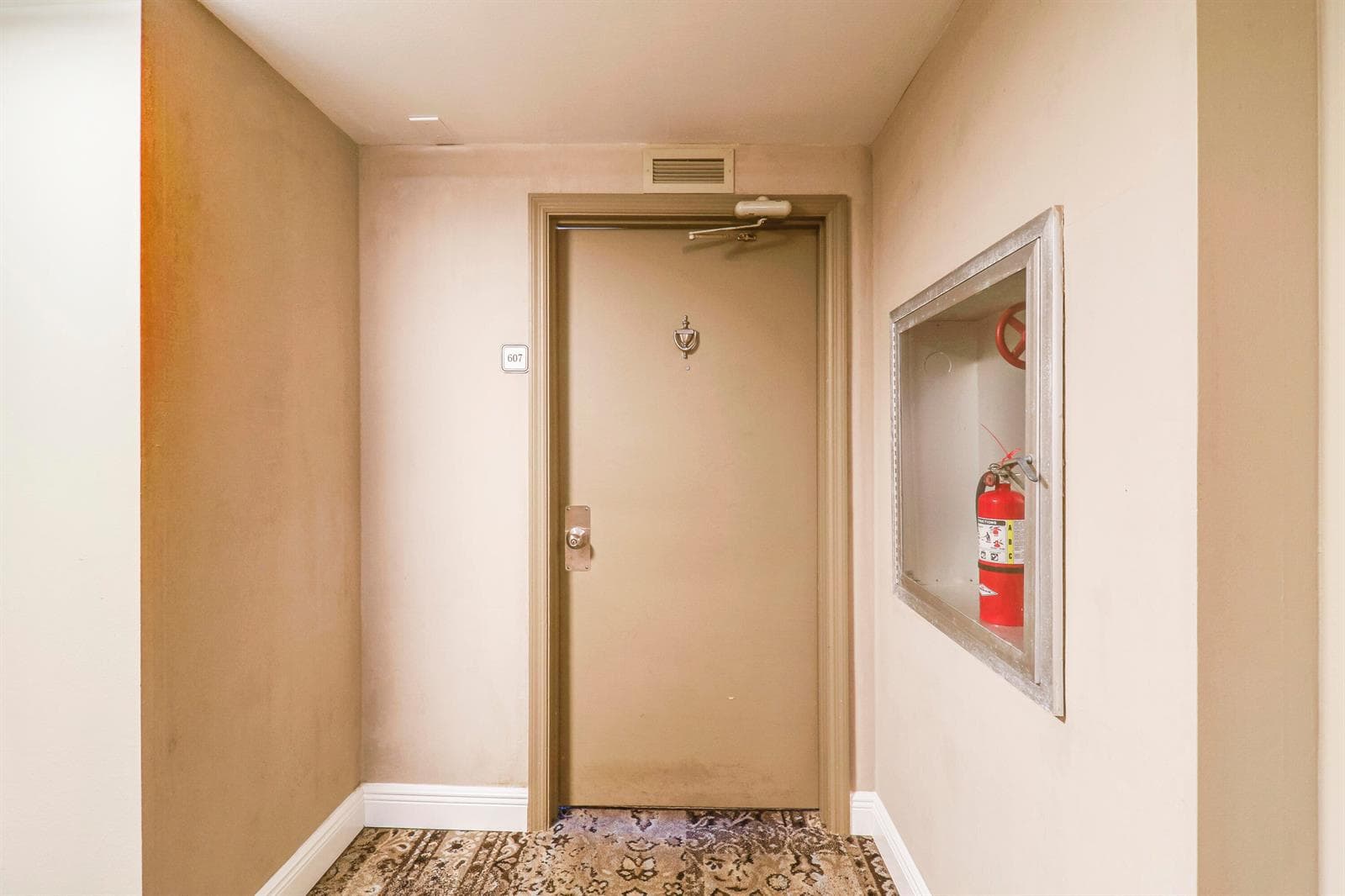 1200 Marine Way Apt 607 photo 5