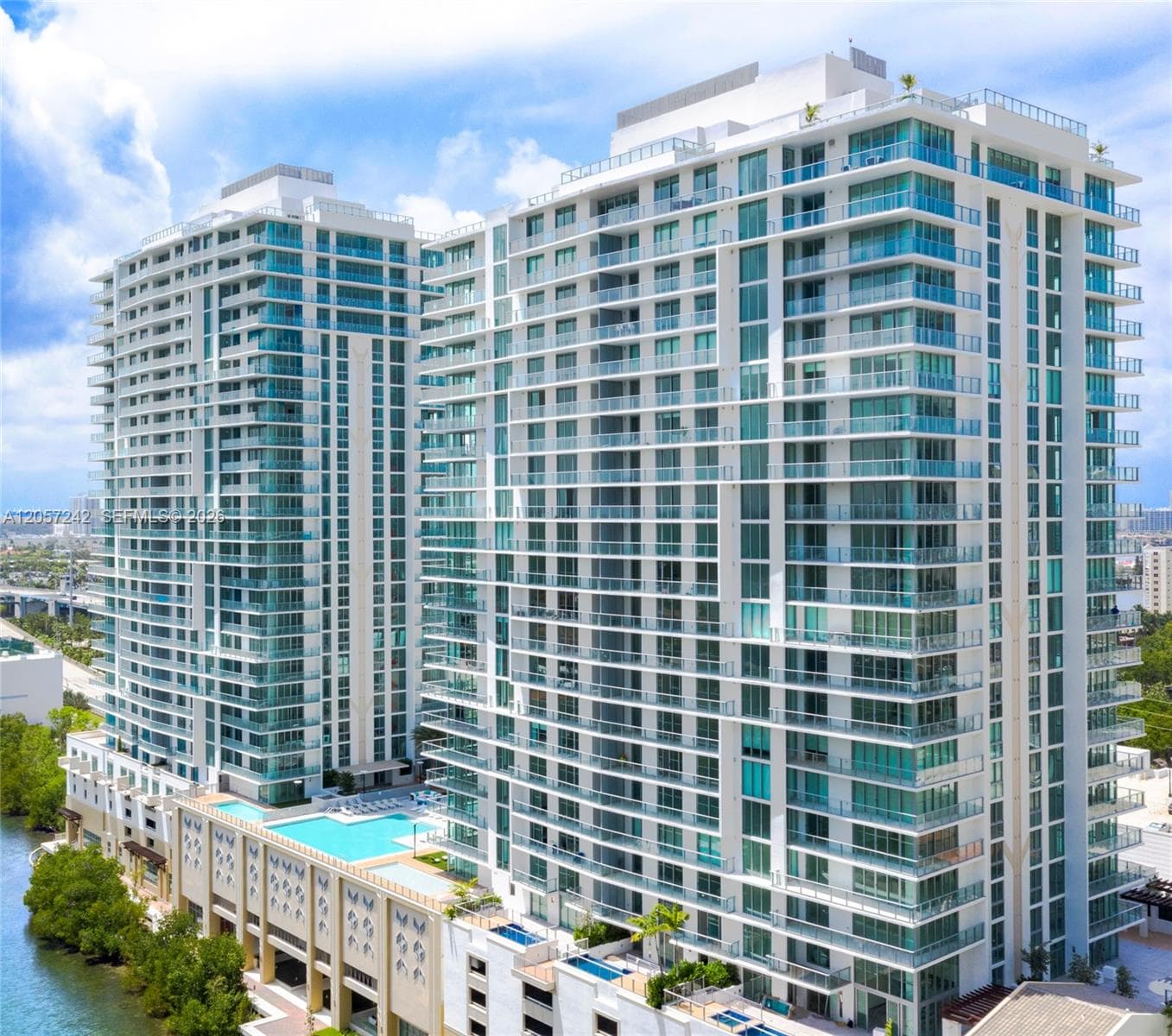 330 Sunny Isles Blvd 5-1506 photo 1