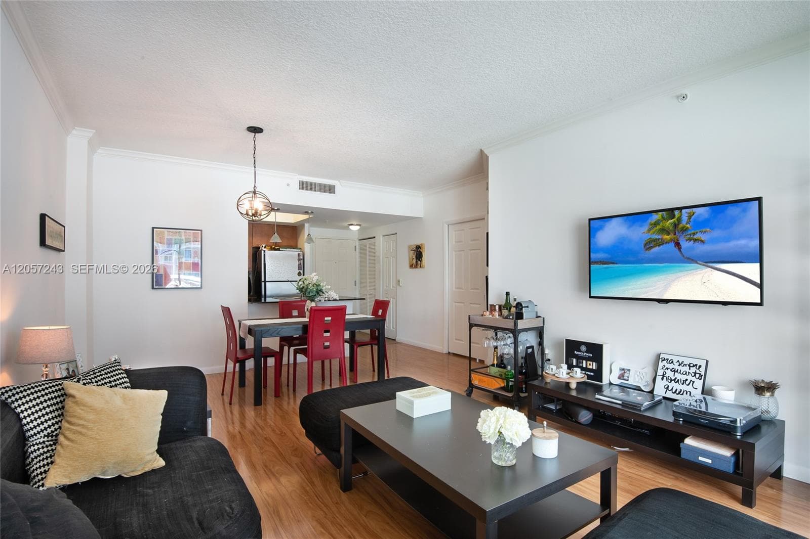 2000 N Bayshore Dr 626 photo 2