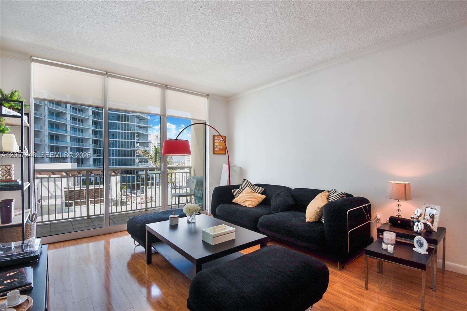 2000 N Bayshore Dr 626 photo 1