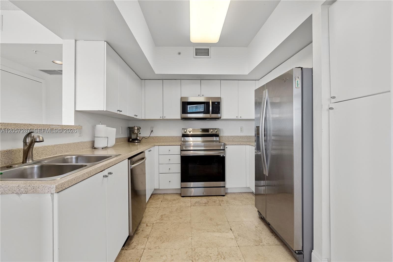 17375 Collins Ave 1108 photo 10