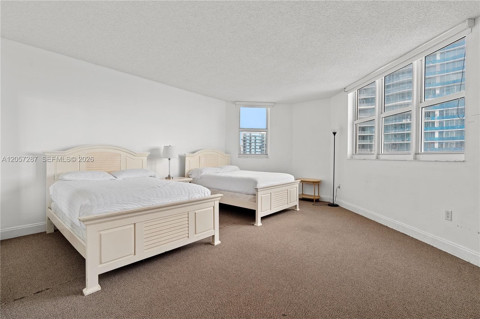 17375 Collins Ave 1108 photo 8