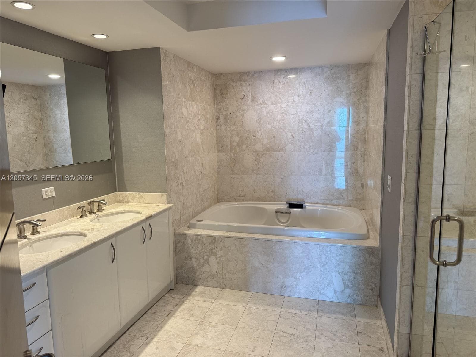 1331 Brickell Bay Dr 2801 photo 23