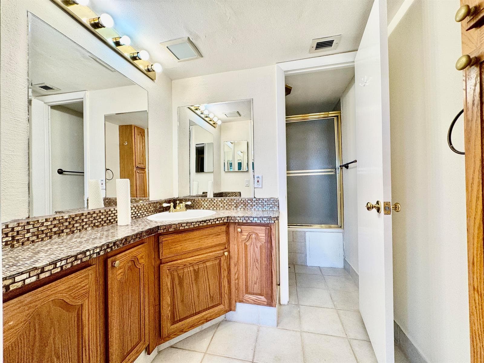 2871 N Ocean Boulevard C513 photo 17