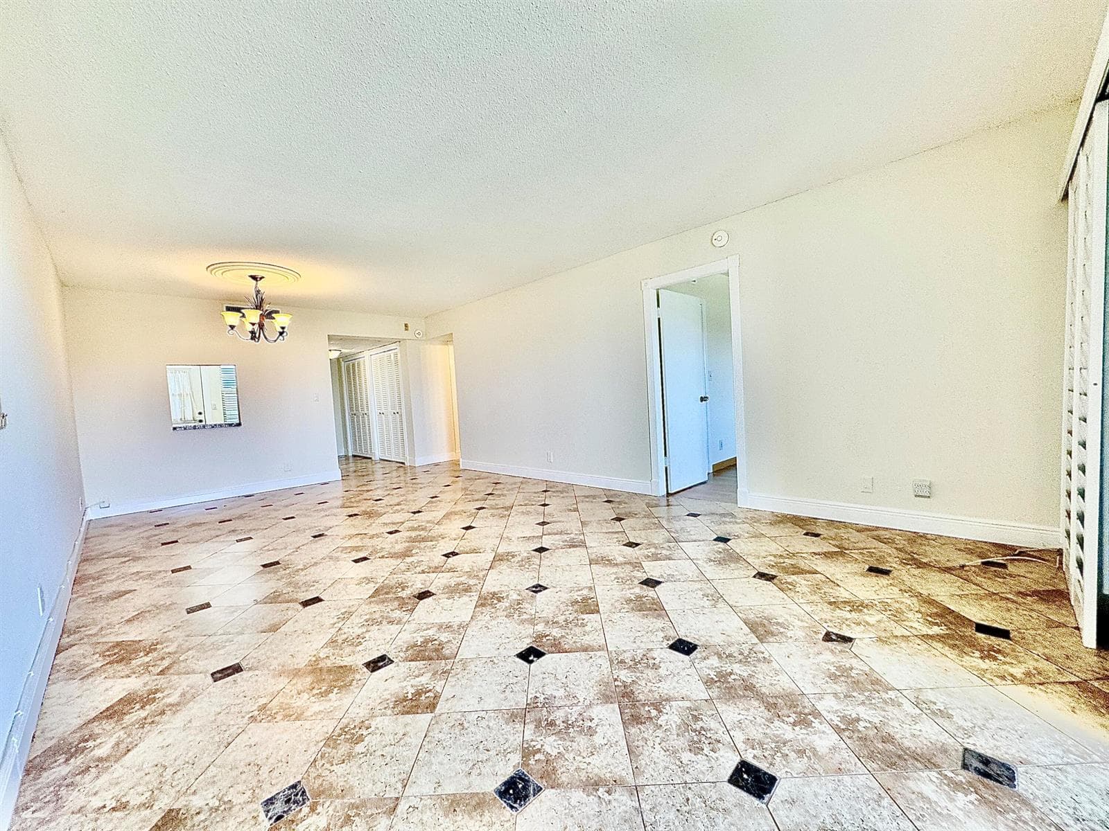 2871 N Ocean Boulevard C513 photo 9