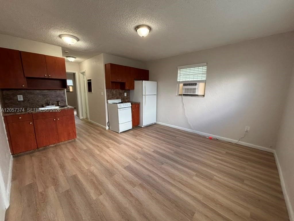 14140 NW 24th Ct 104 photo 3