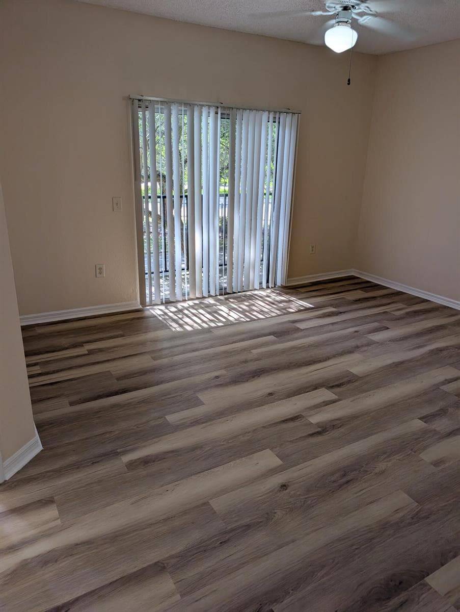 350 CRESTWOOD Circle 201 photo 23