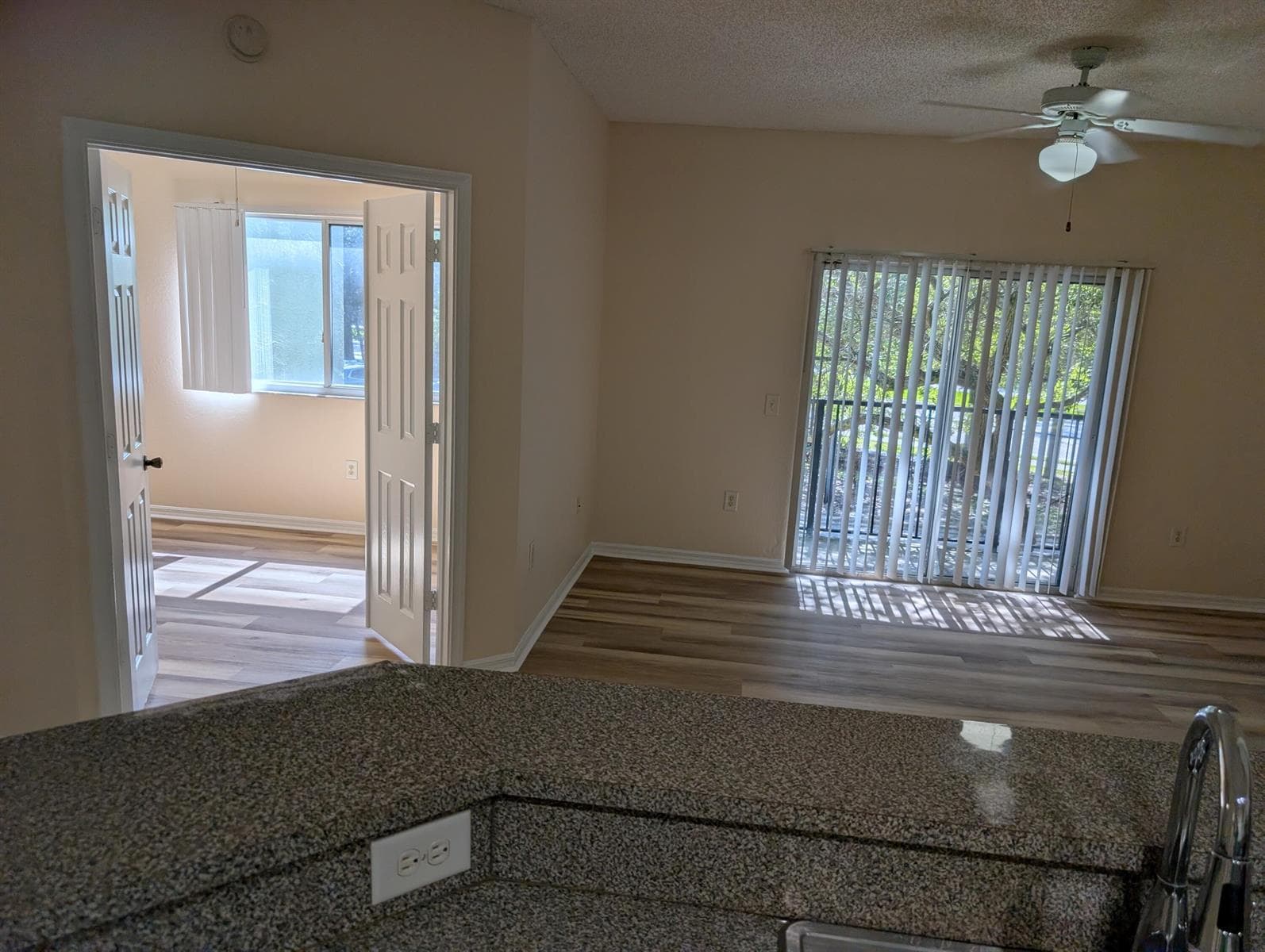 350 CRESTWOOD Circle 201 photo 7