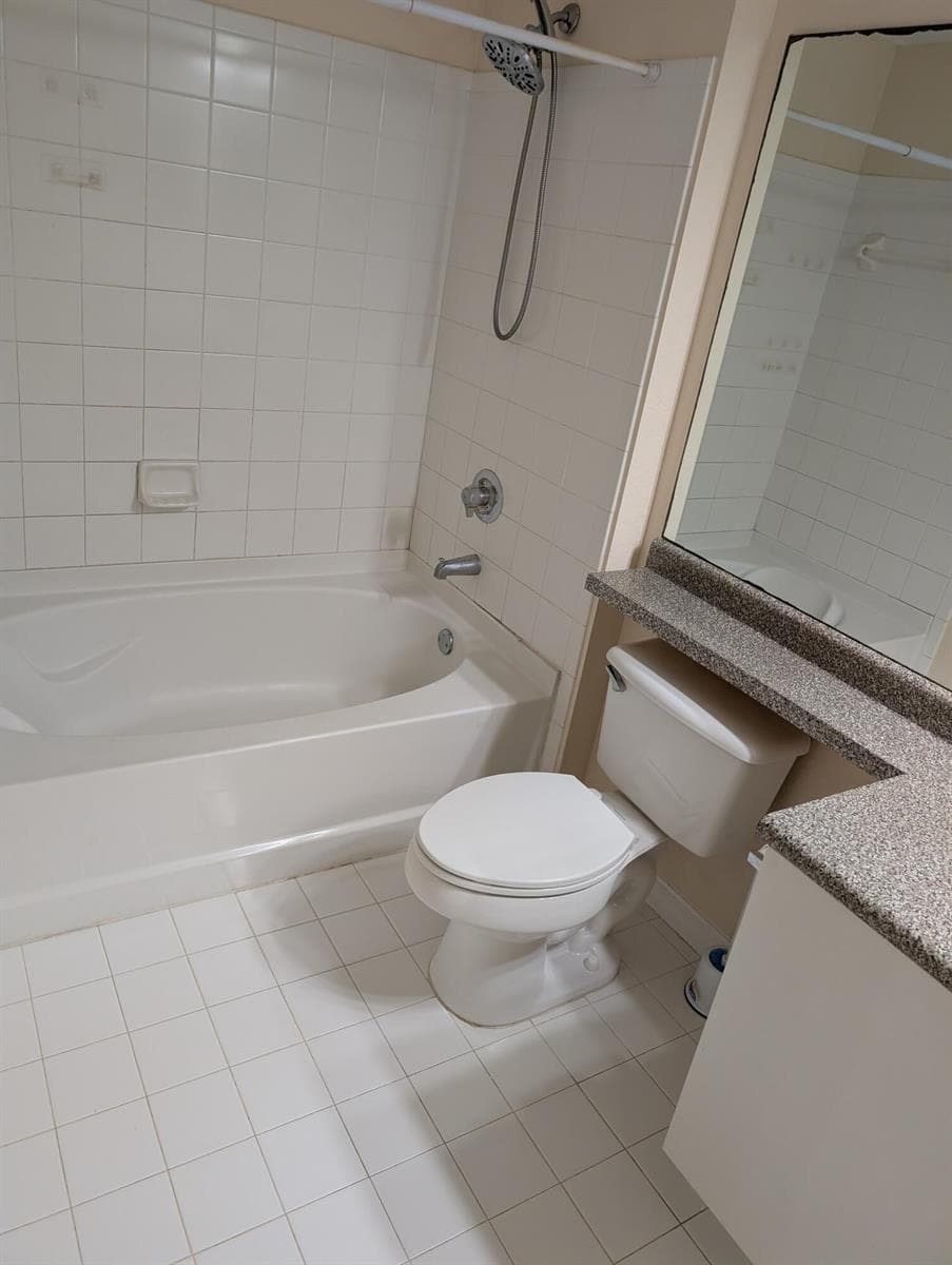350 CRESTWOOD Circle 201 photo 14