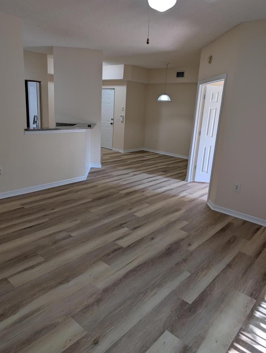 350 CRESTWOOD Circle 201 photo 21