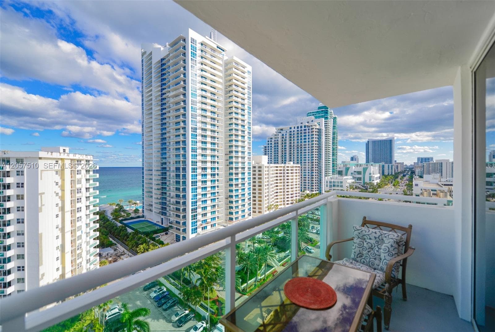 3000 S Ocean Dr 1506 photo 3