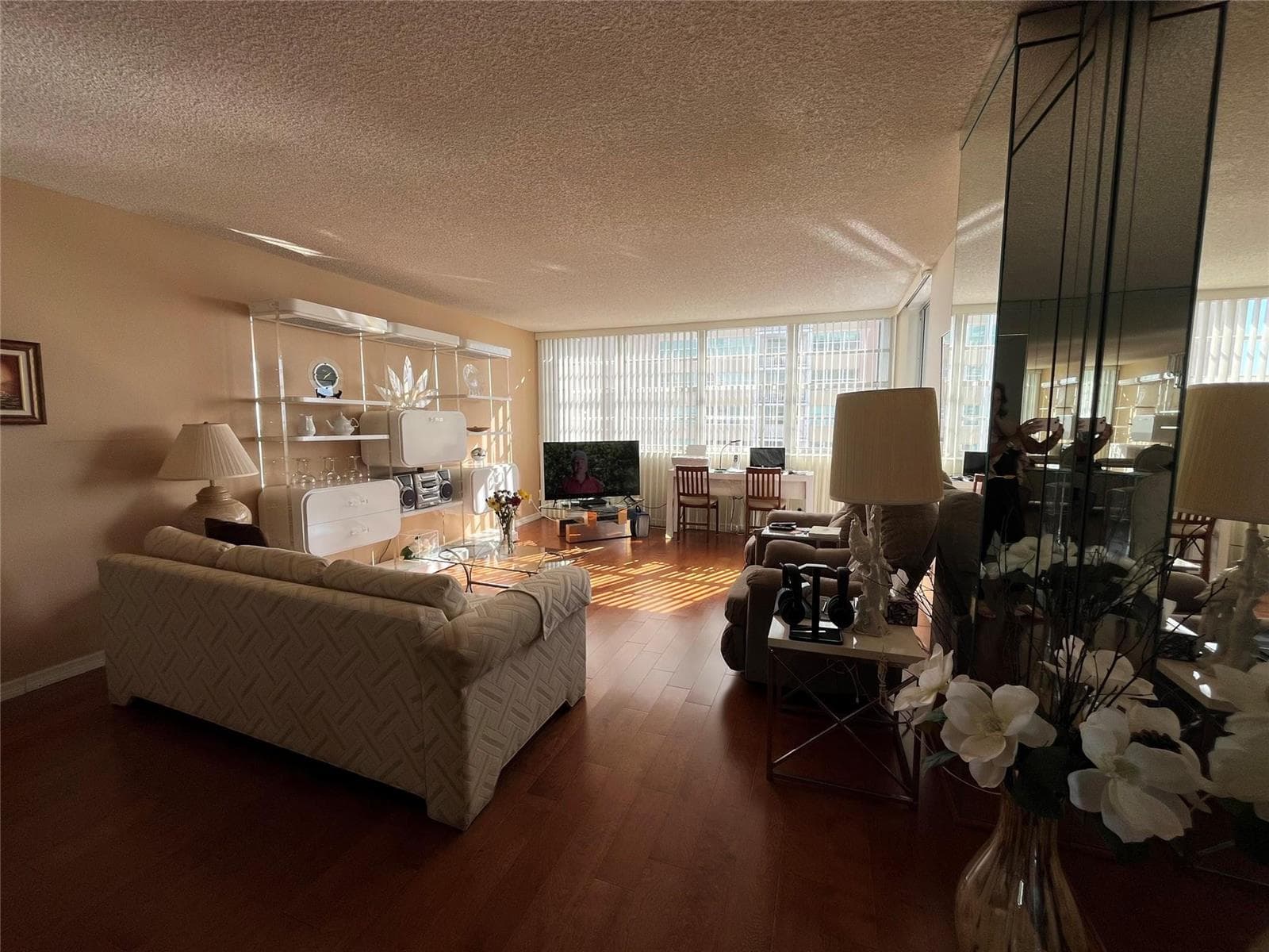 1400 S OCEAN Drive 707 photo 3