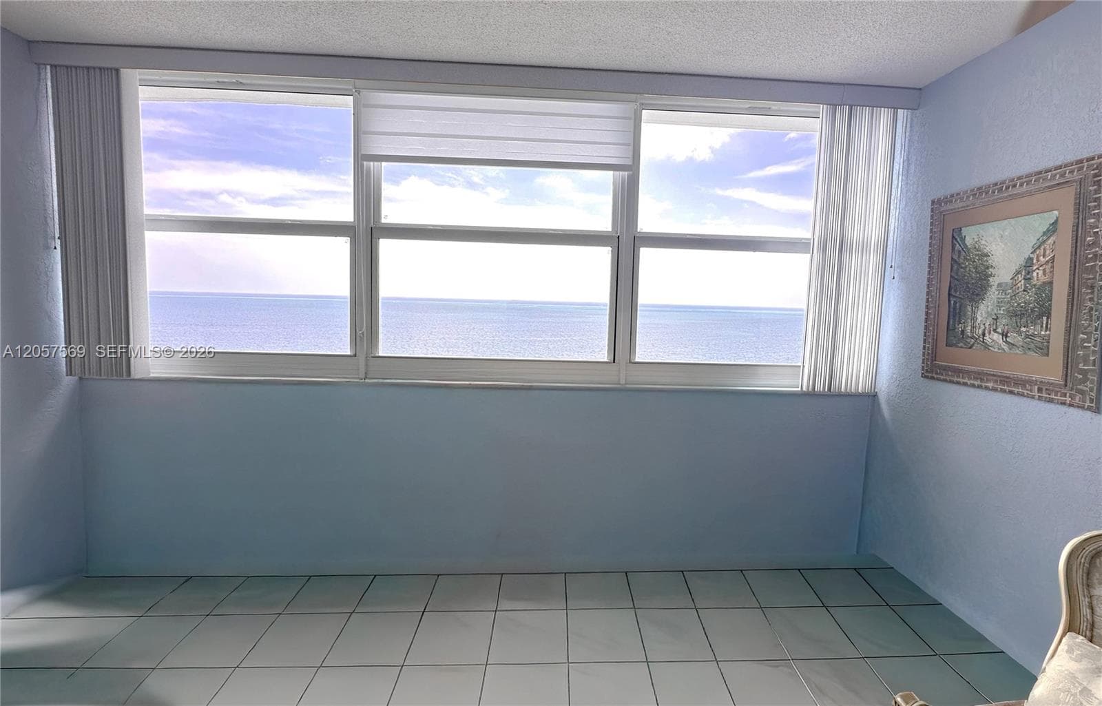 1904 S Ocean Dr 1803 photo 3