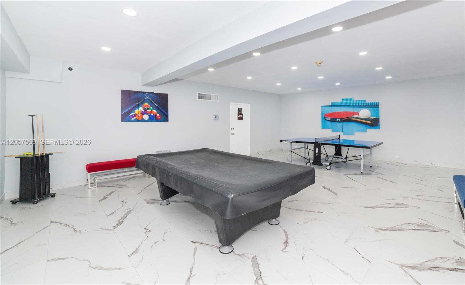 1904 S Ocean Dr 1803 photo 9