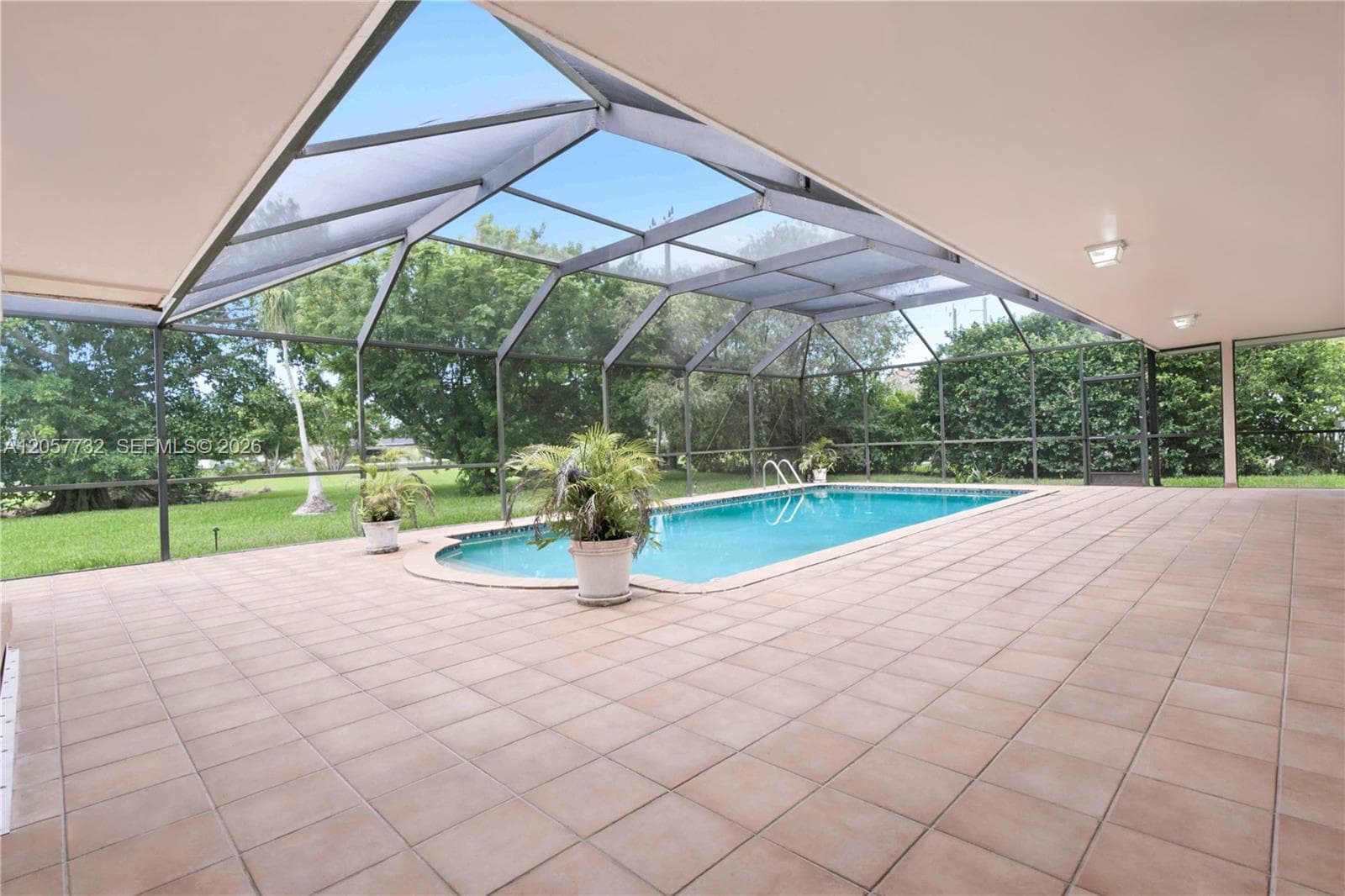 8010 SW 139th Ter photo 17