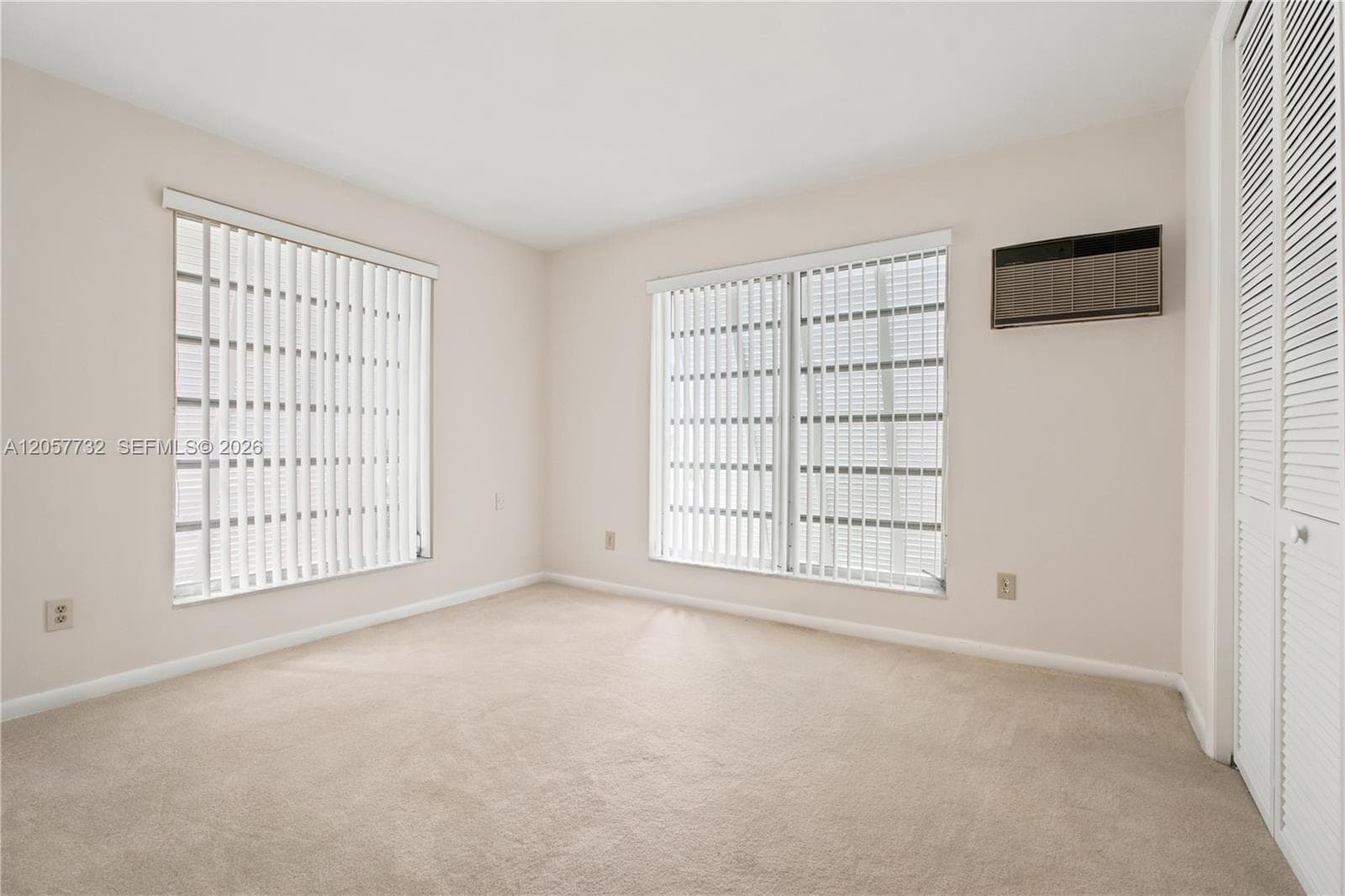 8010 SW 139th Ter photo 14