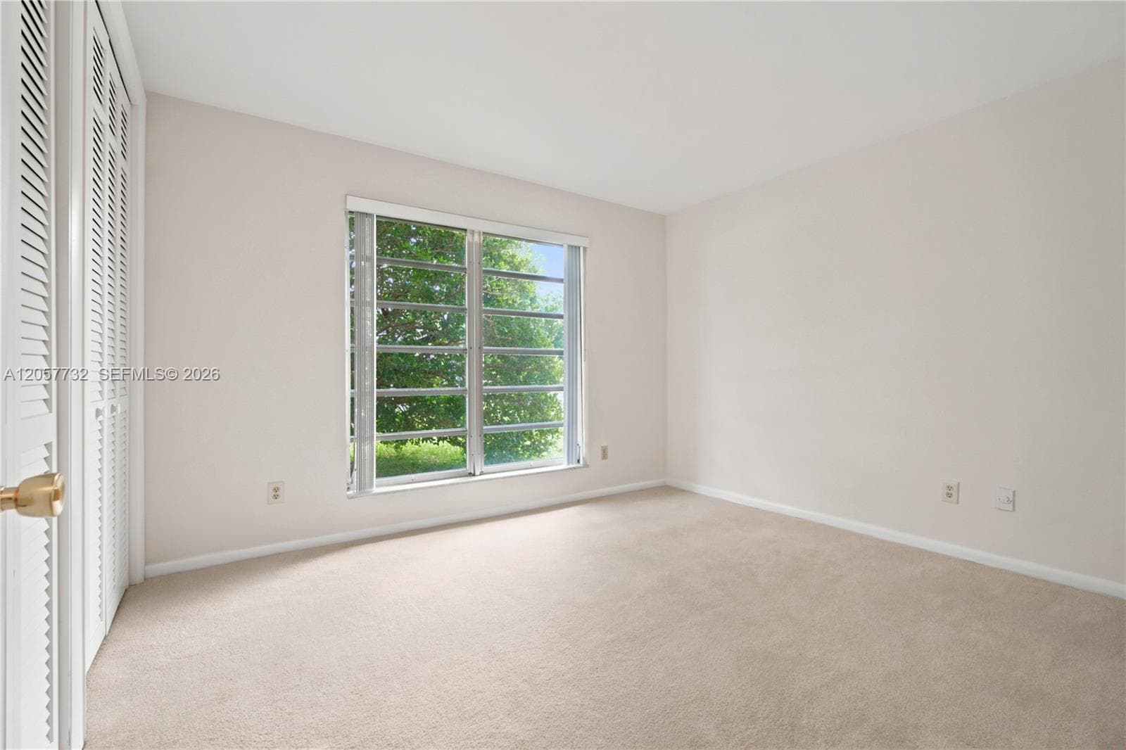 8010 SW 139th Ter photo 15