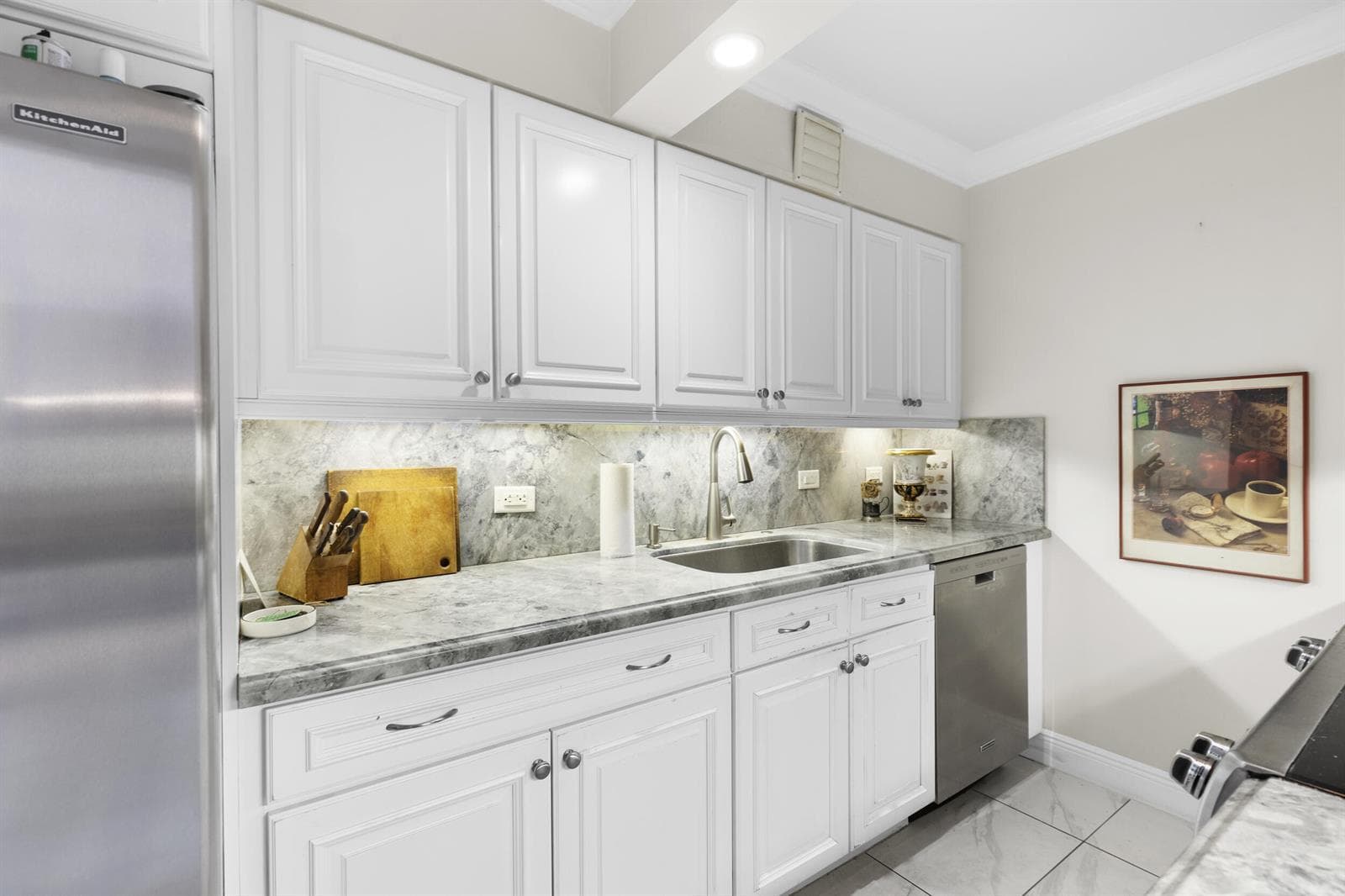1208 MARINE Way 901 photo 22