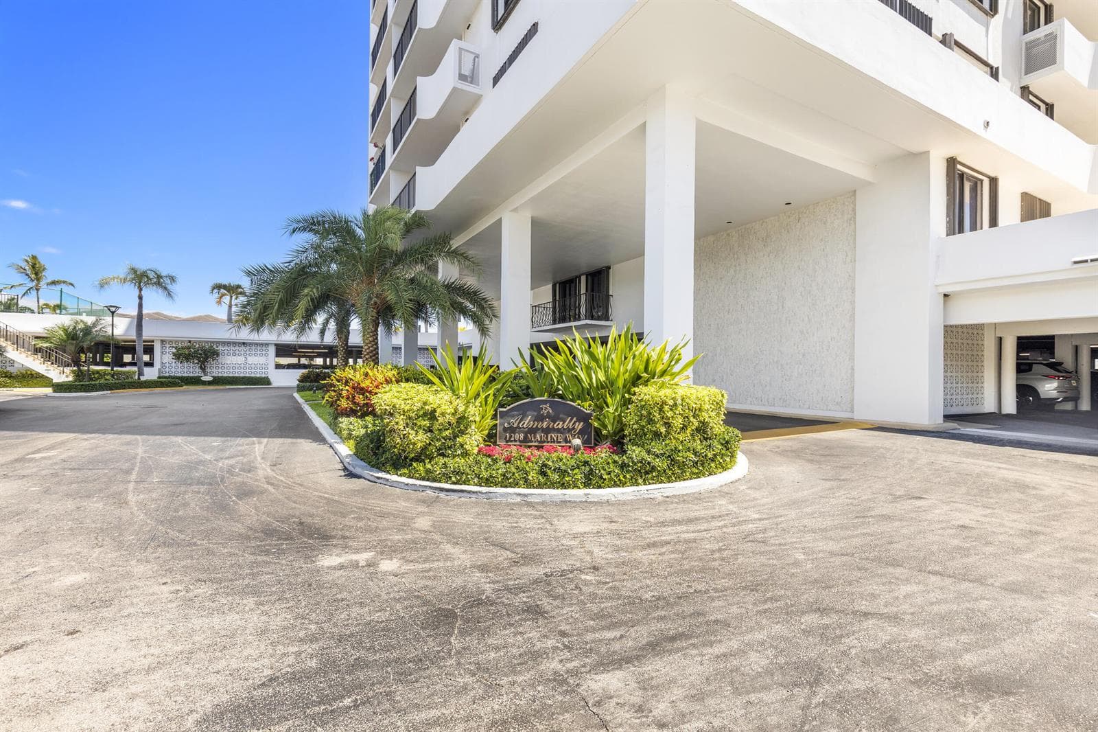 1208 MARINE Way 901 photo 7
