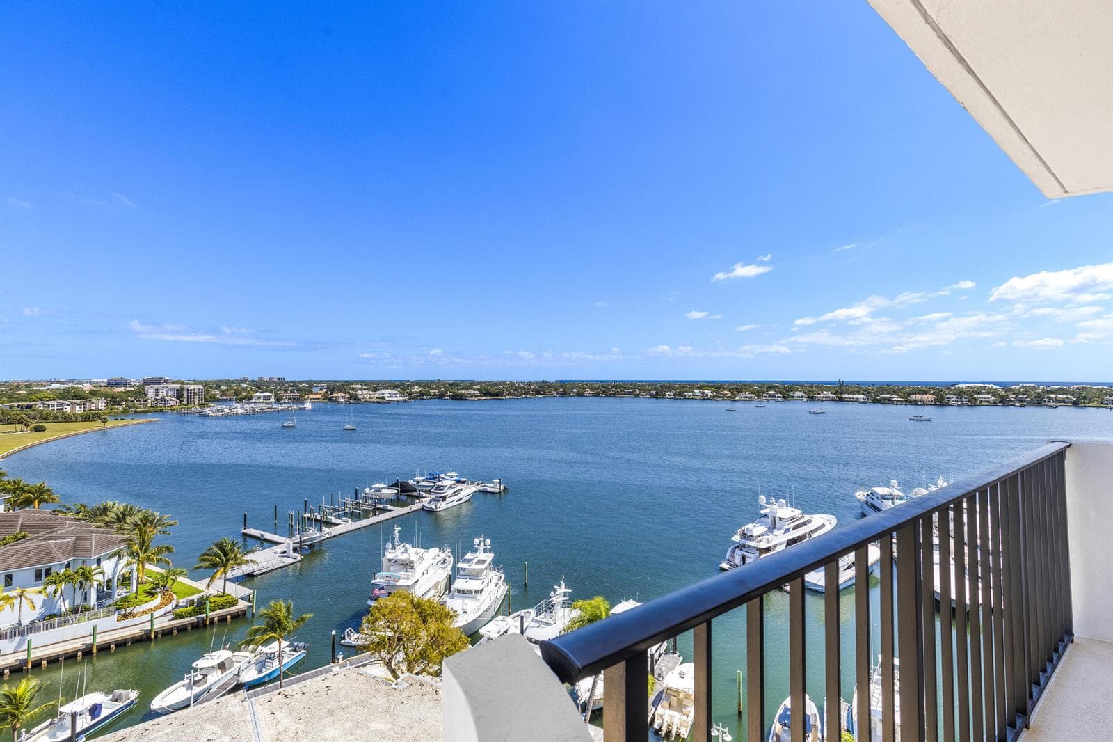 1208 MARINE Way 901 photo 1