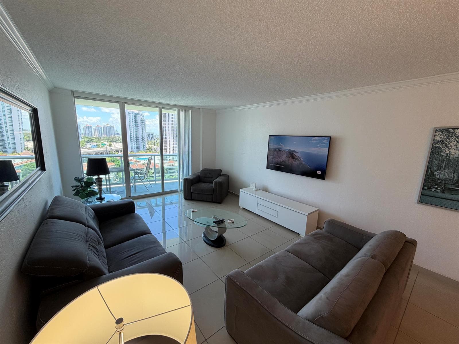 19390 COLLINS Avenue 1405 photo 7