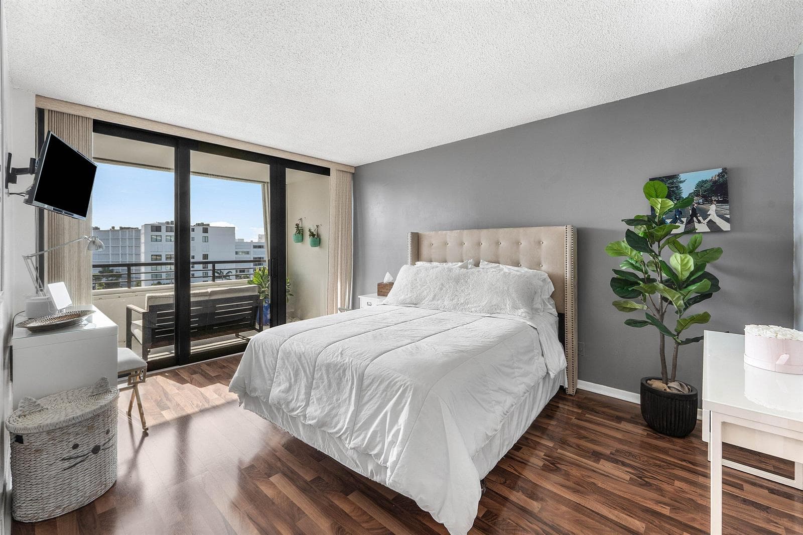 3589 S Ocean Boulevard 703 photo 16