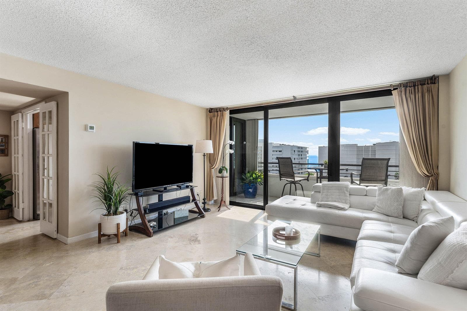 3589 S Ocean Boulevard 703 photo 3