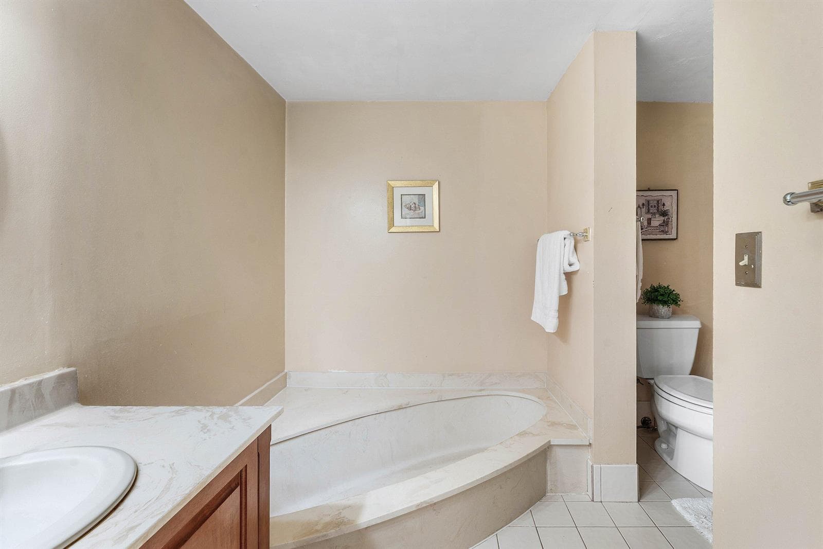 3589 S Ocean Boulevard 703 photo 24