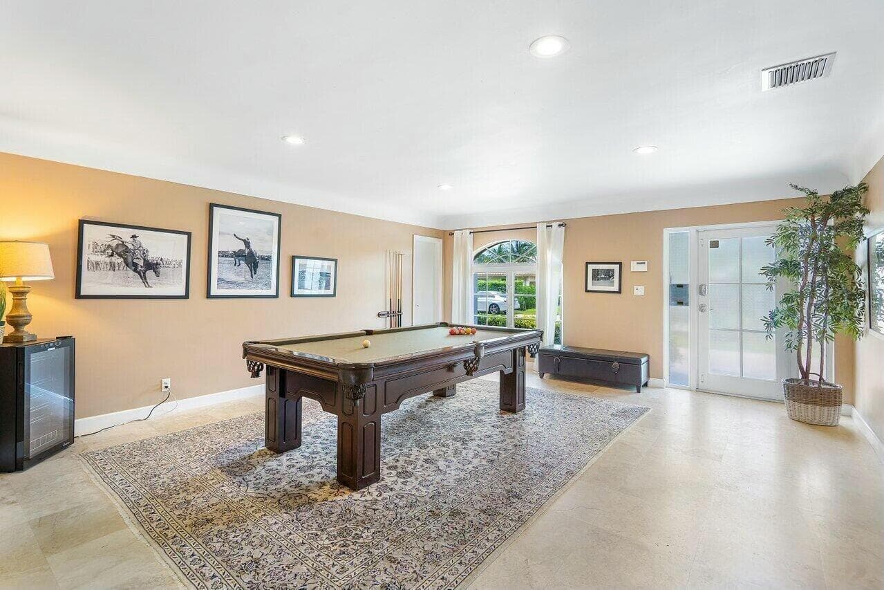 41 Castle Harbor Isle Drive photo 4