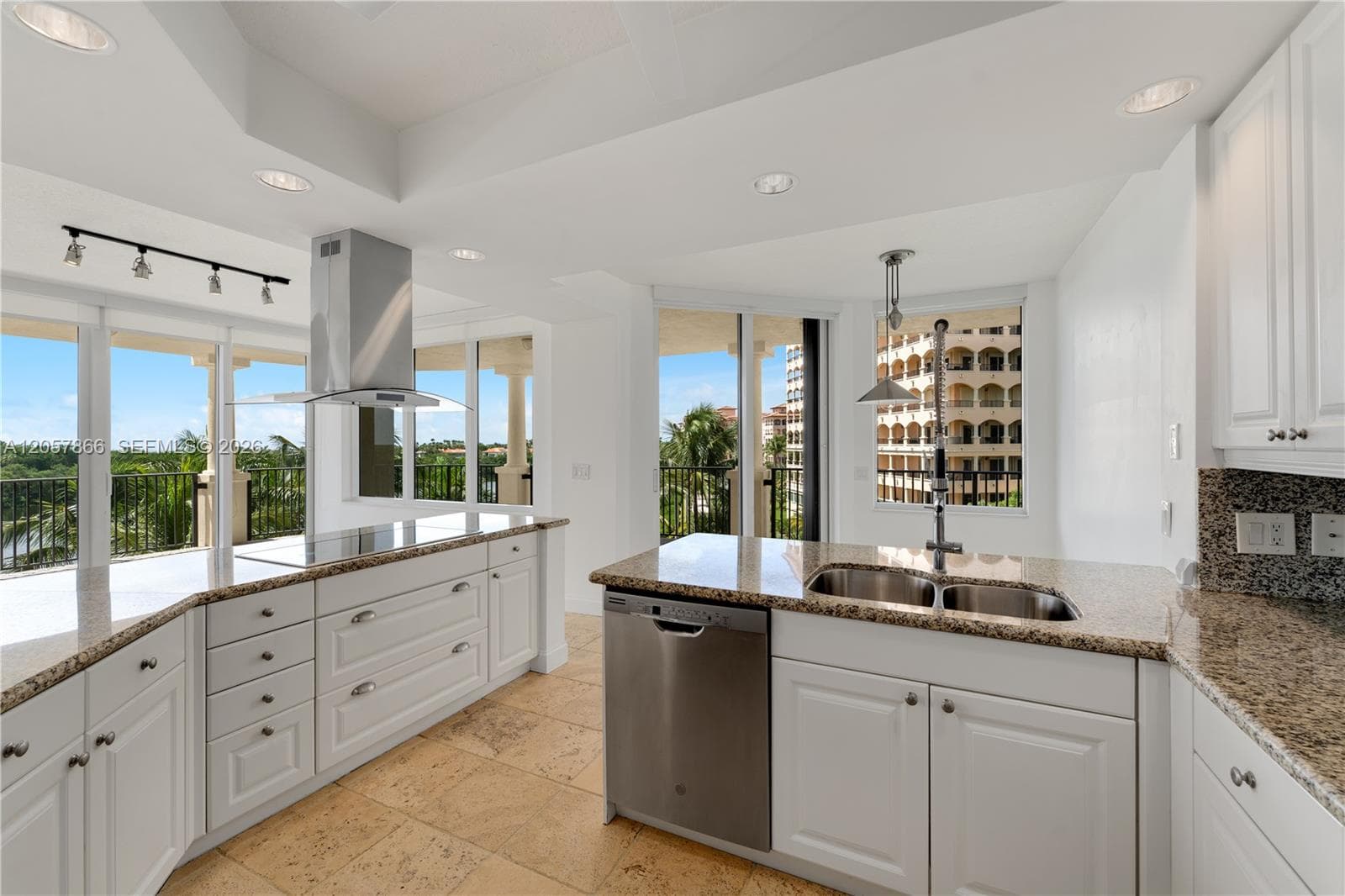 13627 Deering Bay Dr 404 photo 7