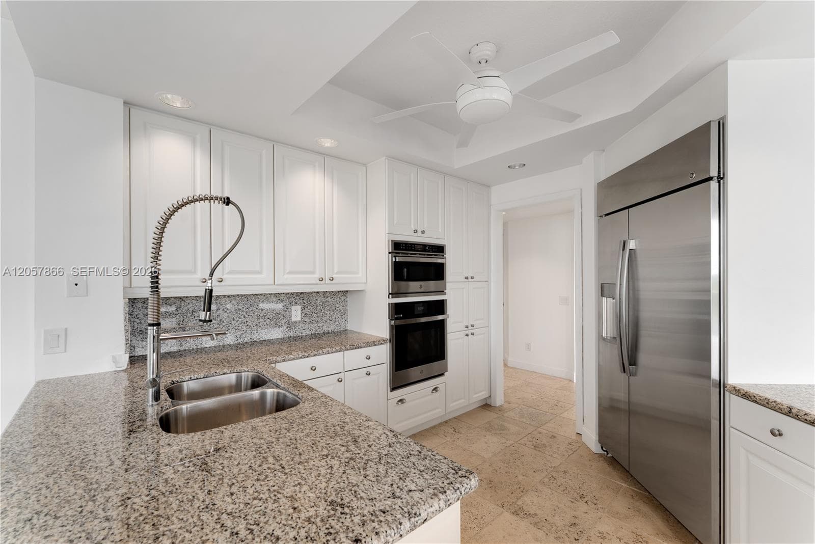 13627 Deering Bay Dr 404 photo 9