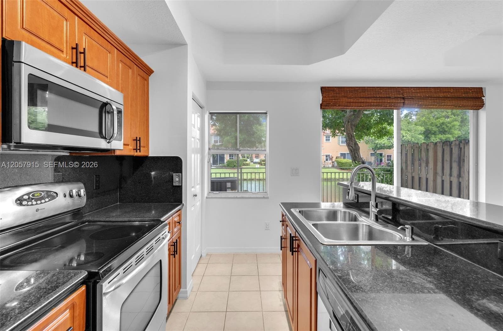 4956 Leeward Ln 3804 photo 23
