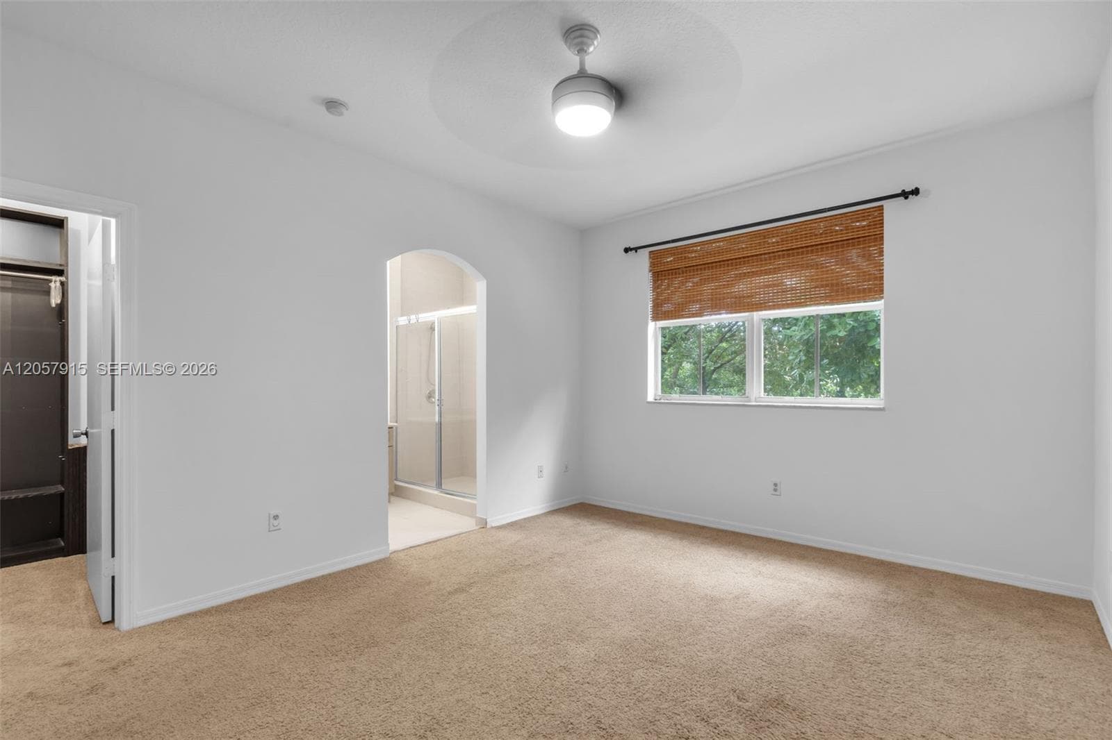 4956 Leeward Ln 3804 photo 8