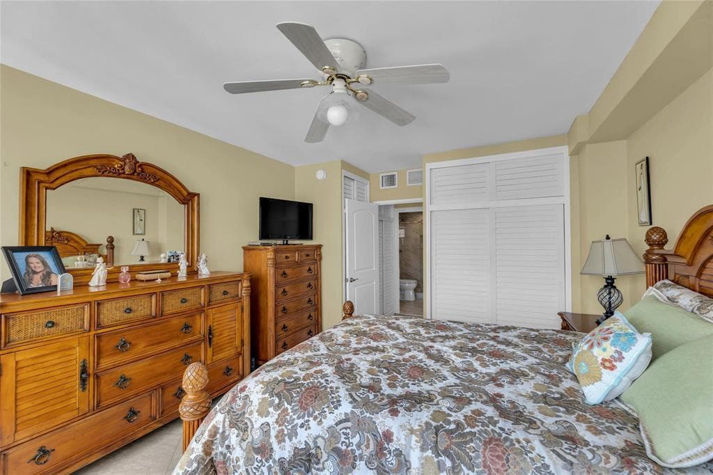 3233 NE 34TH Street 1112A photo 18