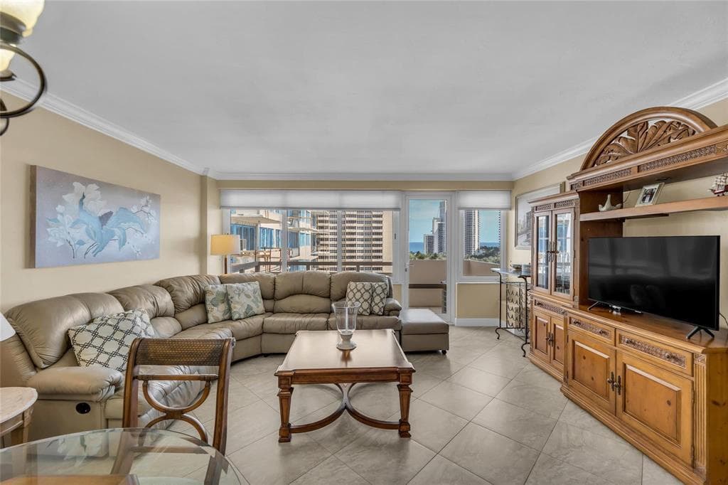 3233 NE 34TH Street 1112A photo 11
