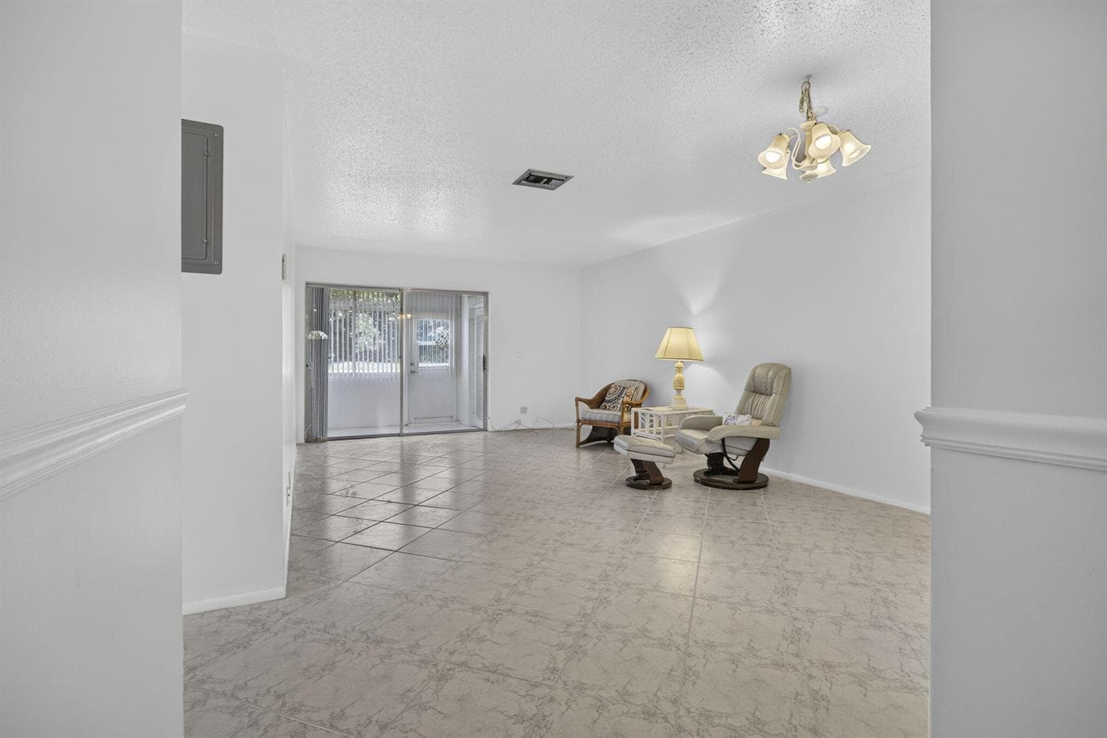 2521 Emory Drive W H photo 7