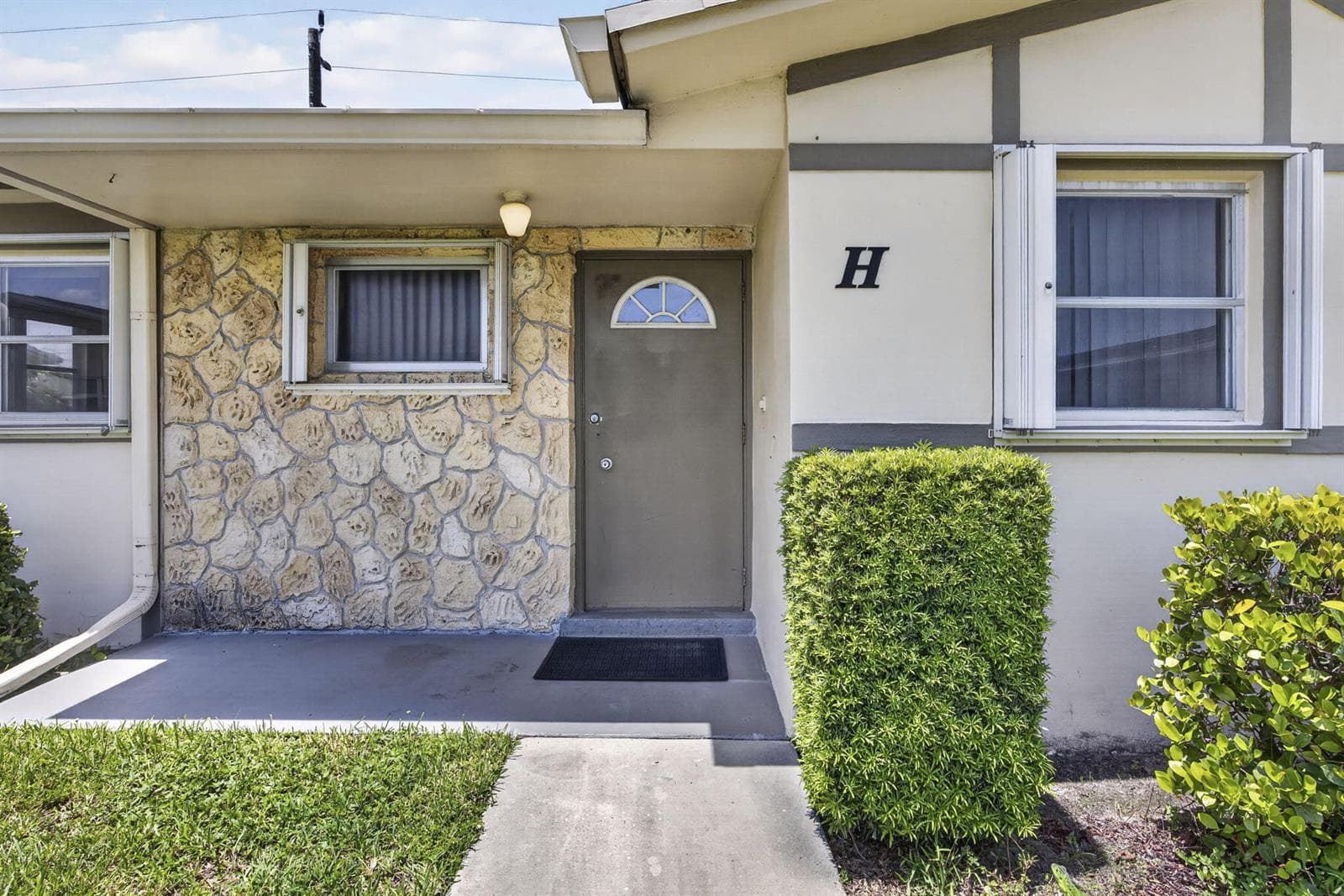 2521 Emory Drive W H photo 5