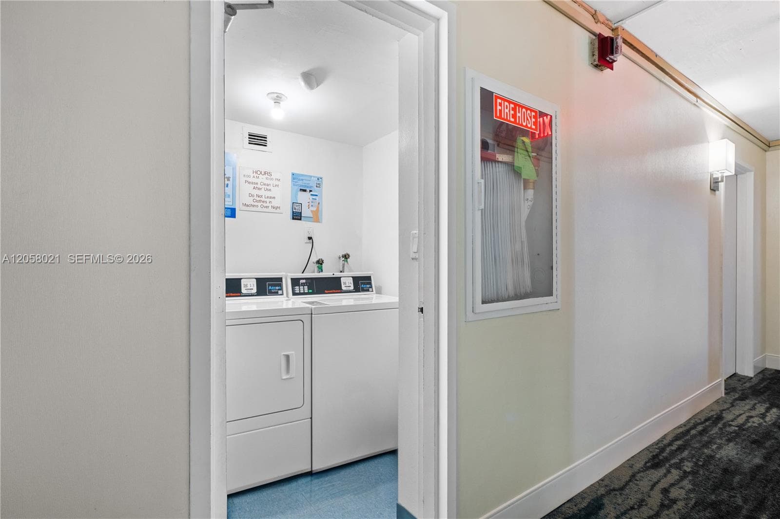 18011 Biscayne Blvd 902 photo 22