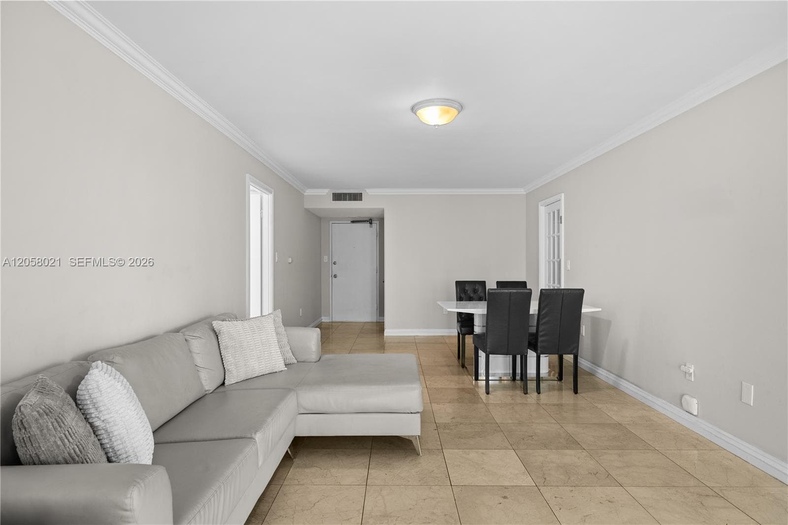 18011 Biscayne Blvd 902 photo 20