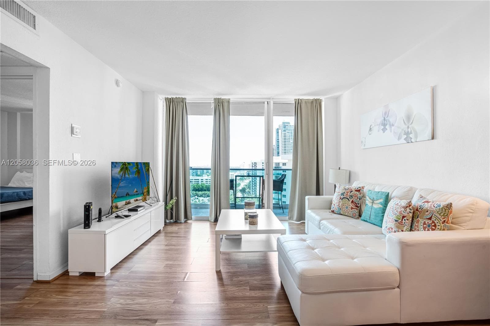 4001 S Ocean Dr 16E photo 4