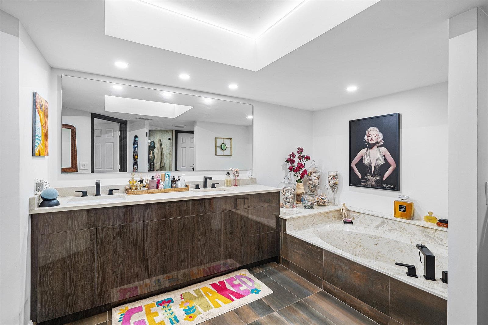 800 Jeffery Street 307 photo 20