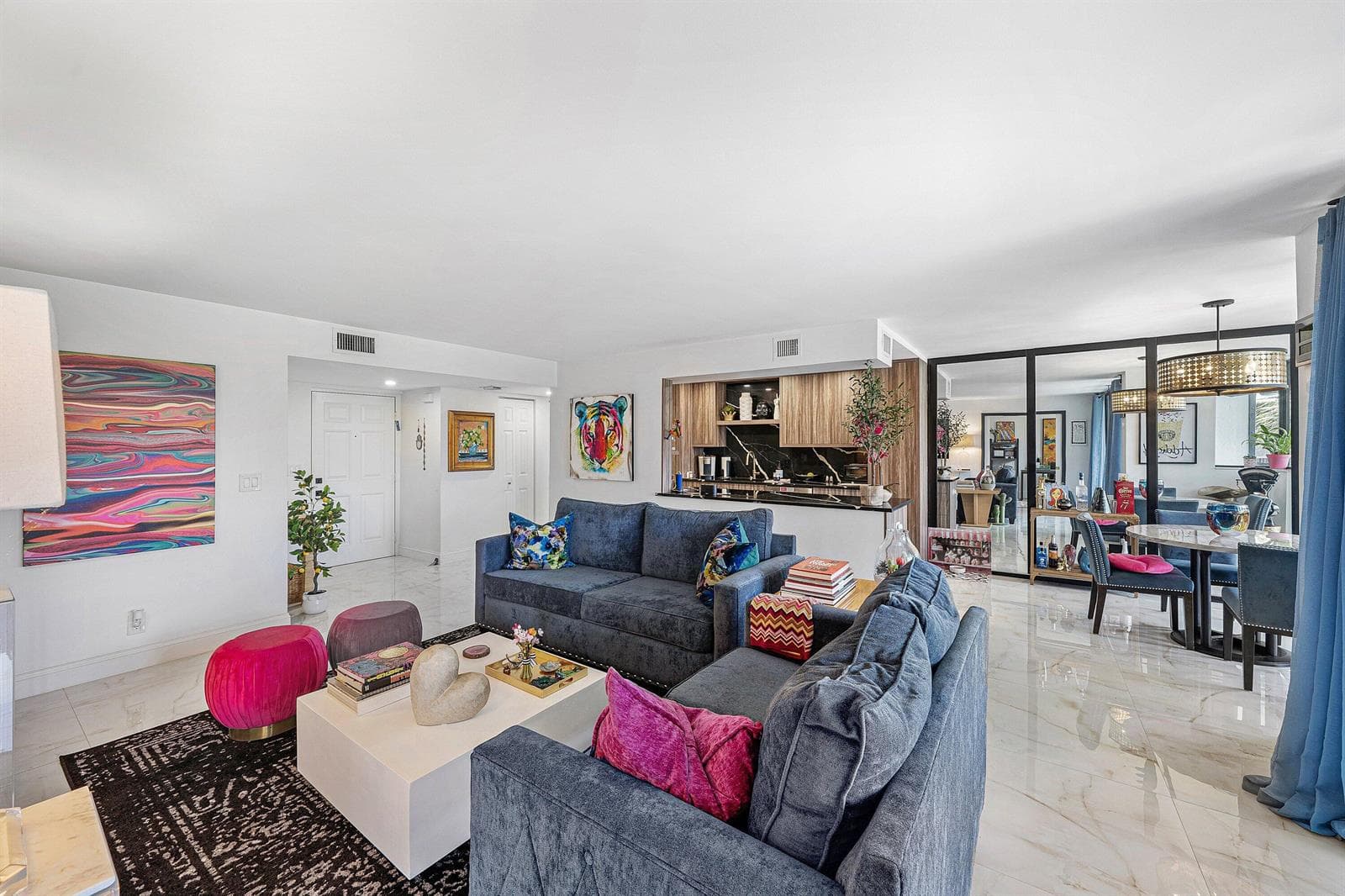800 Jeffery Street 307 photo 8