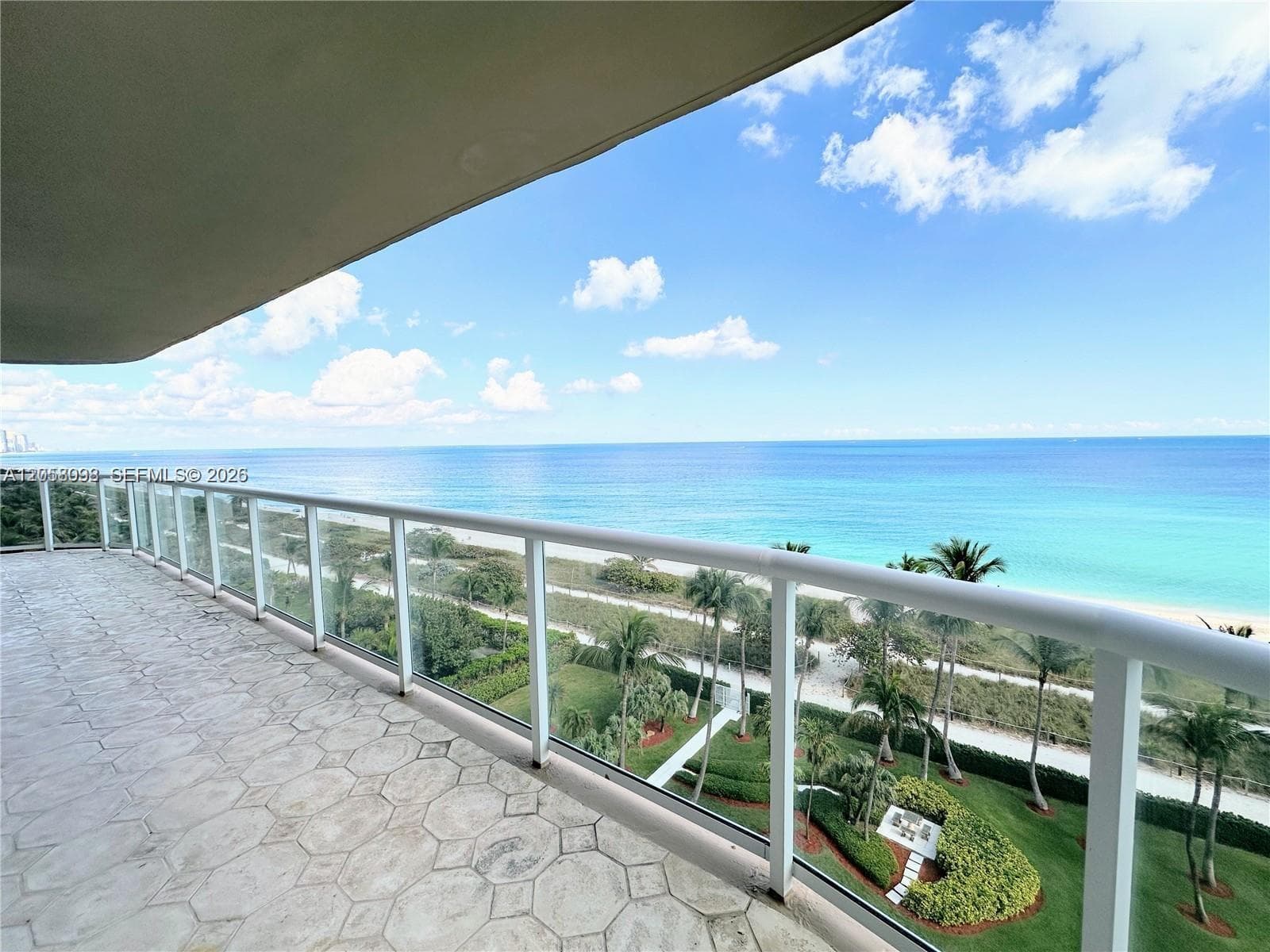 8855 Collins Ave 8A photo 1