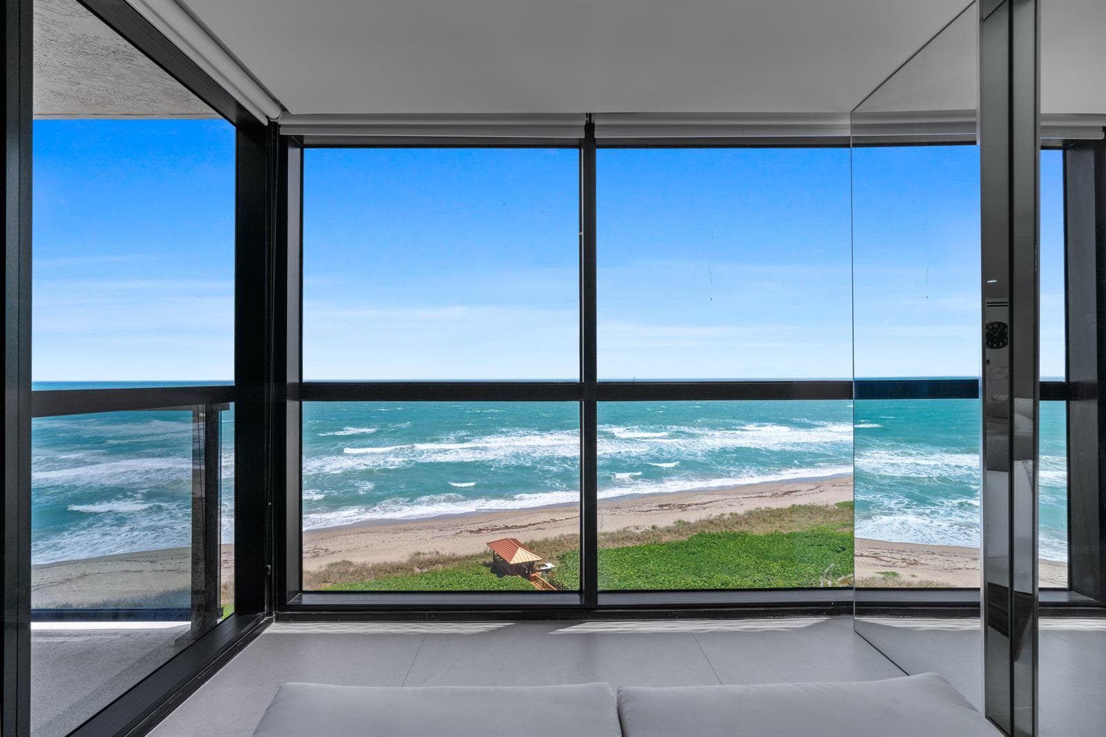 10410 S Ocean Drive 906 photo 23