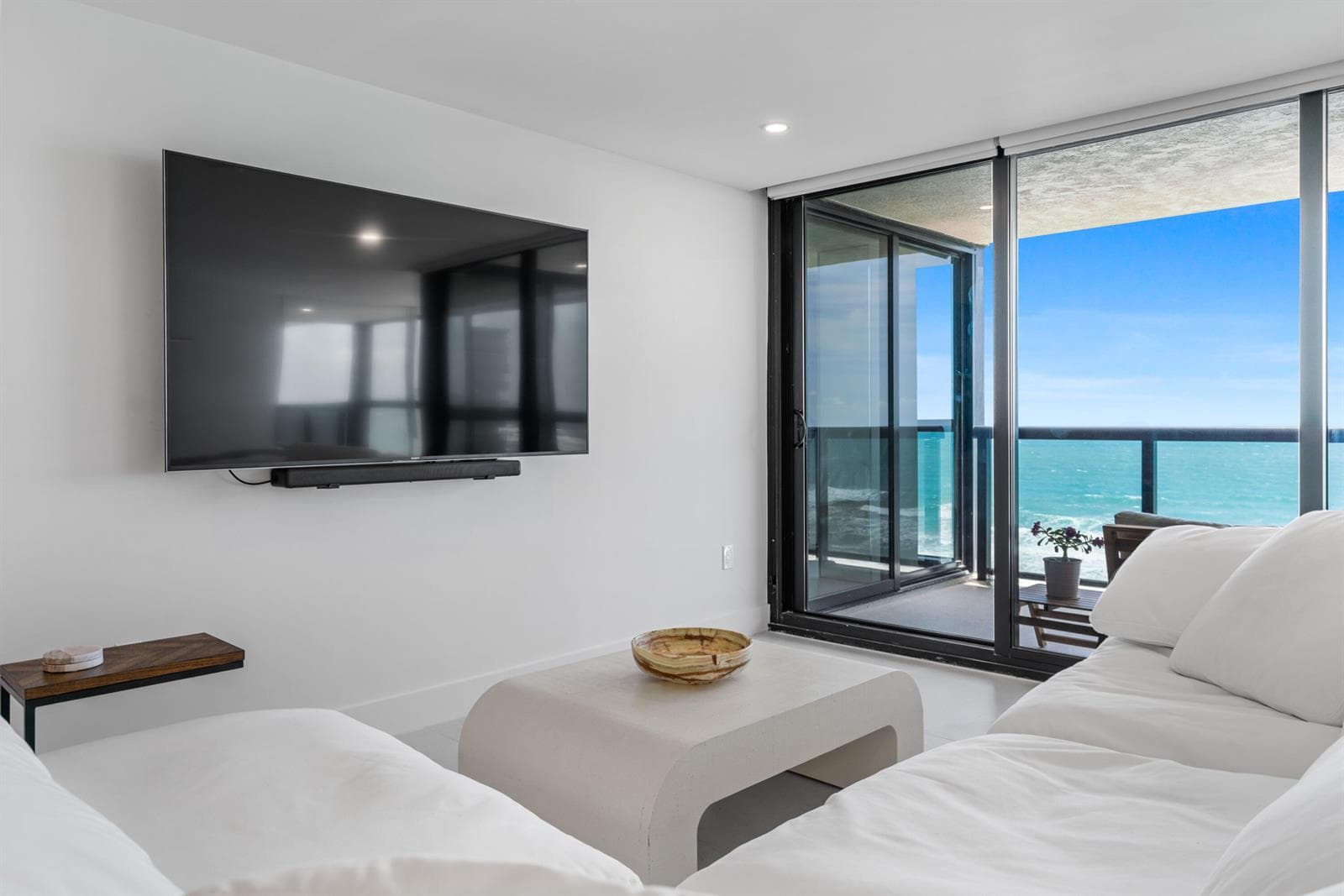 10410 S Ocean Drive 906 photo 16