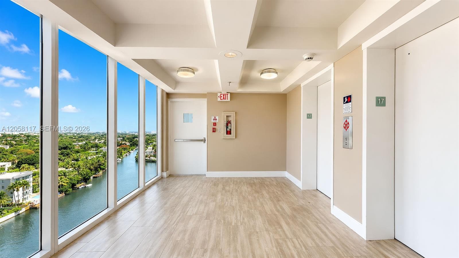 2401 Collins Ave 1709 photo 23
