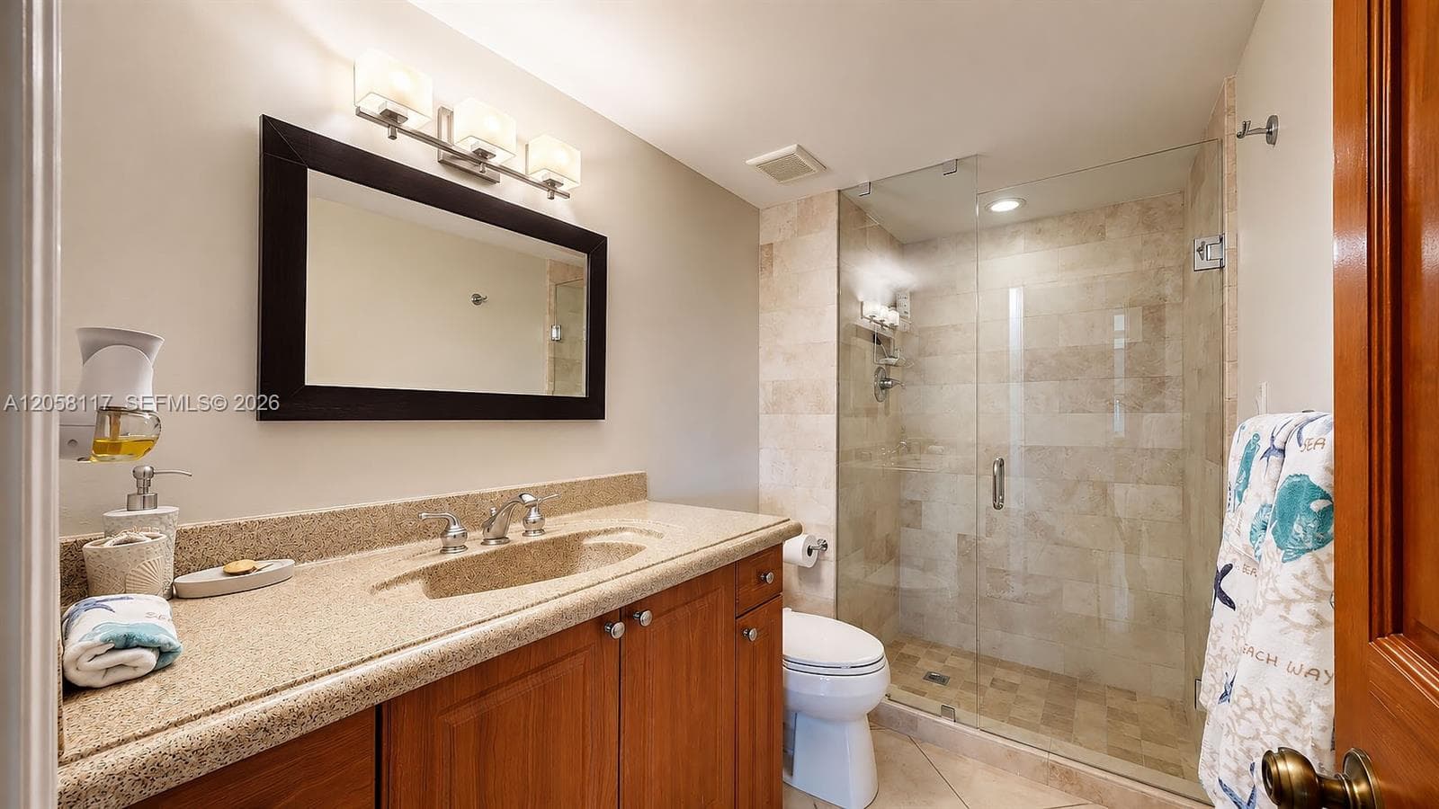 2401 Collins Ave 1709 photo 22
