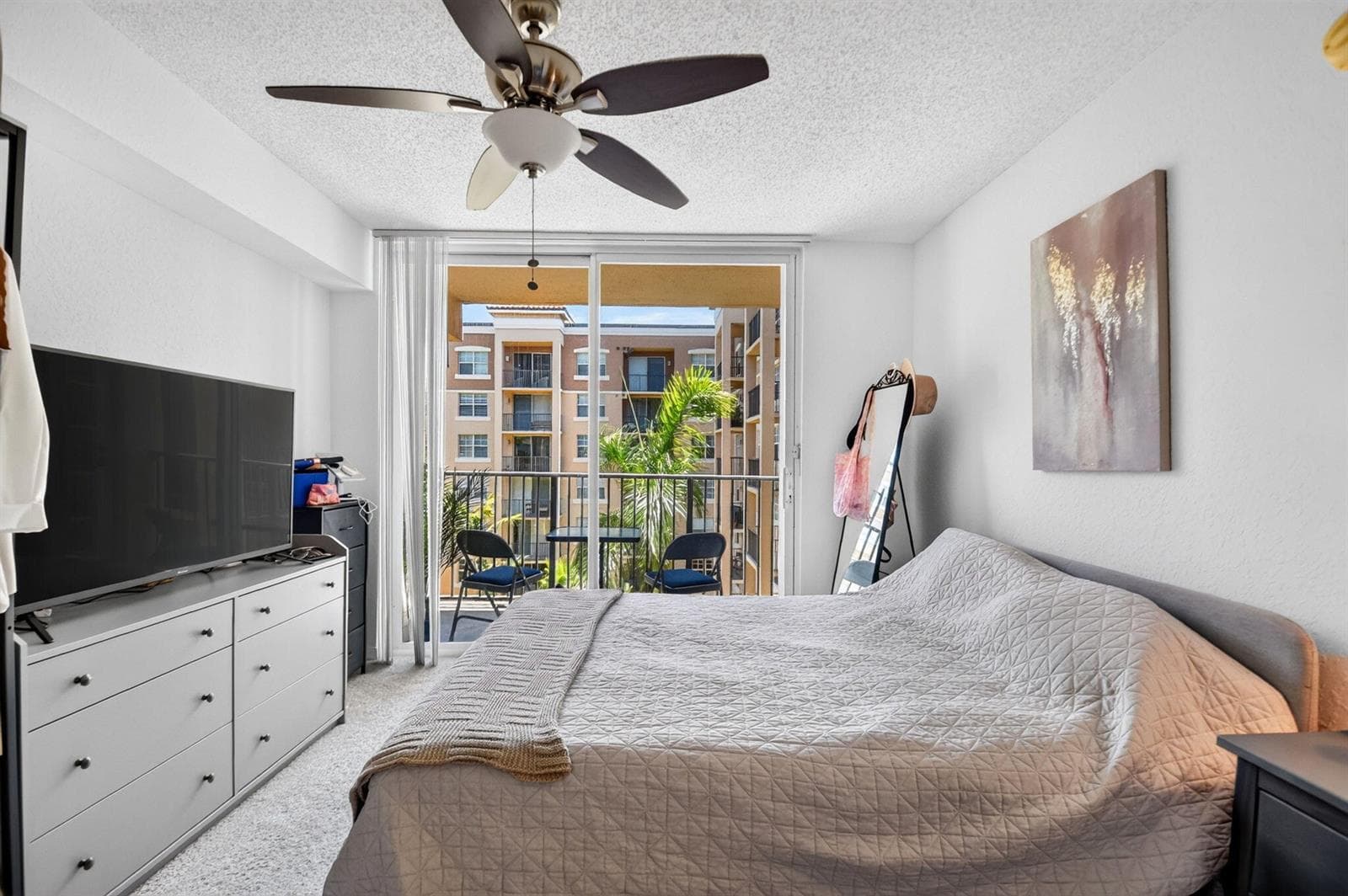 1801 N FLAGLER Drive 727 photo 17